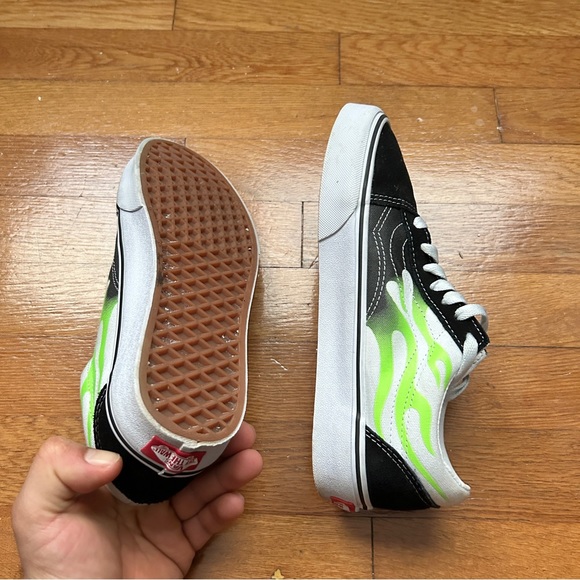 Womens Green Flamed Vans Old Skool Low Tops - Picture 7 of 9